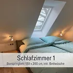 Meine Schule Sehlingen, Familien & Generations Landurlaub, Freunde & Team-auszeit, Workation, Sauna, Ruhe & Erholung, Niedersachsen, Verden, Hamburg, Bremen, Lueneburger Heide, Heide Park 38 Km , Serengeti Park 39 Km, Weltvogelpark 22 Km アパート