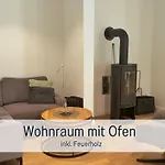 Apartamento Meine Schule Sehlingen, Familien&generations Landurlaub, Freunde&team-auszeit, Workation, Sauna, Ruhe&erholung, Niedersachsen, Verden, Hamburg, Bremen, Lüneburger Heide, Heide Park 38 Km , Serengeti Park 39 Km, Weltvogelpark 22 Km Kirchlinteln