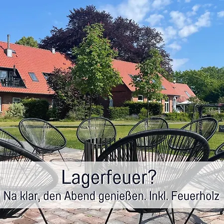 Meine Schule Sehlingen, Familien & Generations Landurlaub, Freunde & Team-auszeit, Workation, Sauna, Ruhe & Erholung, Niedersachsen, Verden, Hamburg, Bremen, Lueneburger Heide, Heide Park 38 Km , Serengeti Park 39 Km, Weltvogelpark 22 Km Apartmán Kirchlinteln